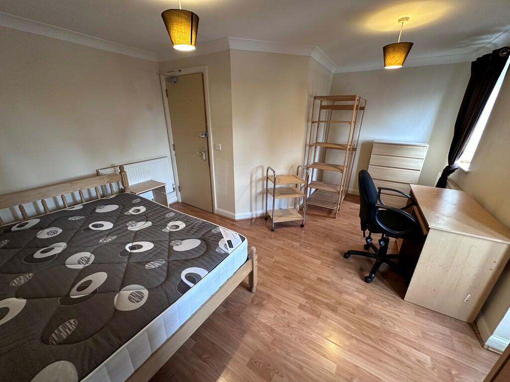 bedroom 3- FFFD 0...