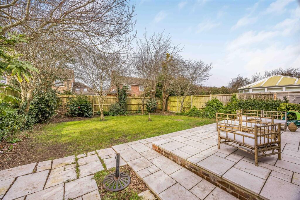 St. Ebbes Cottage, Victoria Road, Hayling Island-S