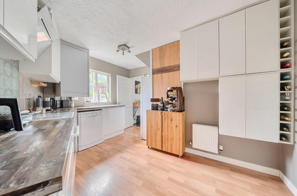 128739313683ee39d481e4