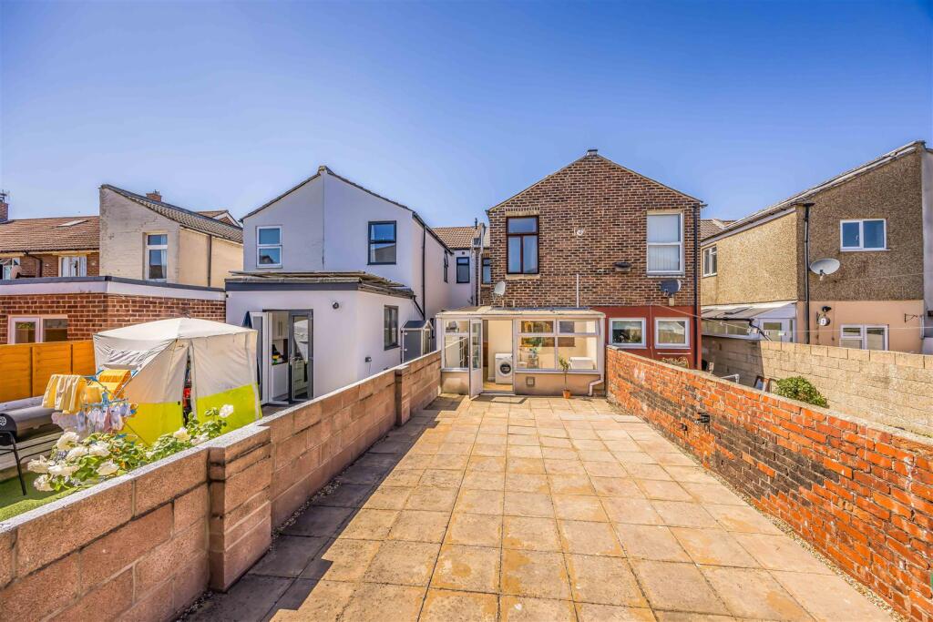 52 Whitworth Road, Fratton-Small-PorticoMarketing-