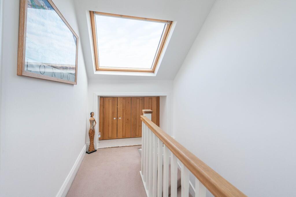 ENTRANCE HALLWAY AND LANDINGS