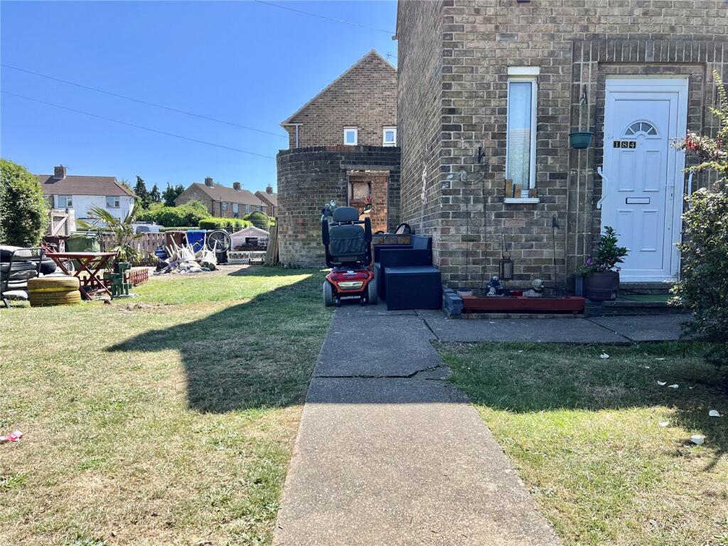 Front/Side Garden
