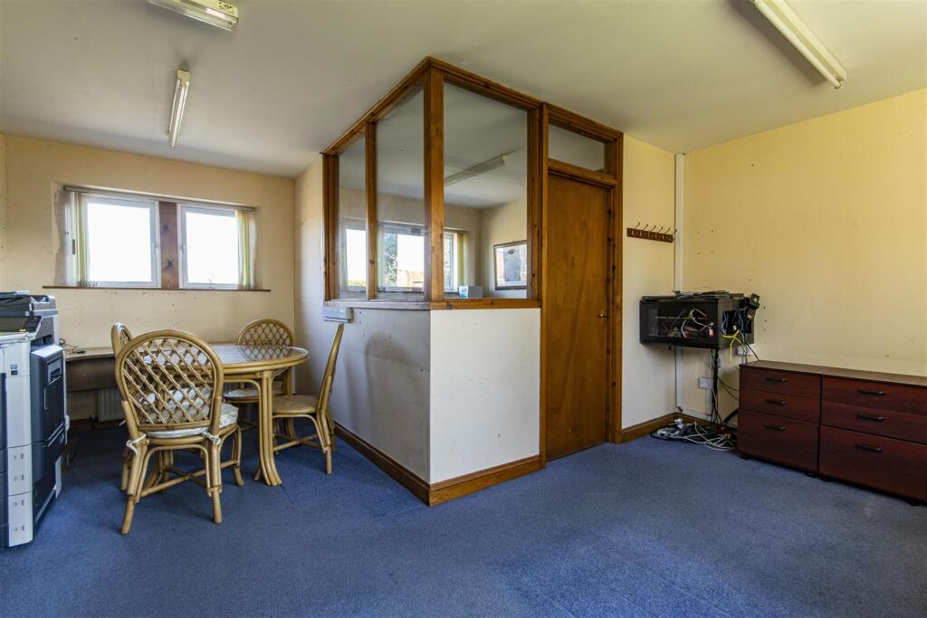 'L' Shaped Living Room