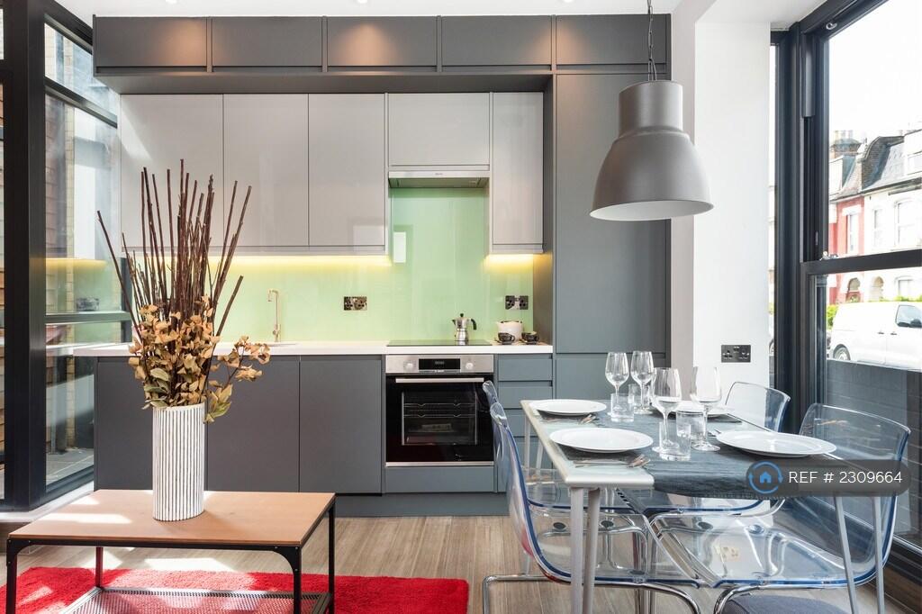 Open Plan Kitchen/ Dining Room