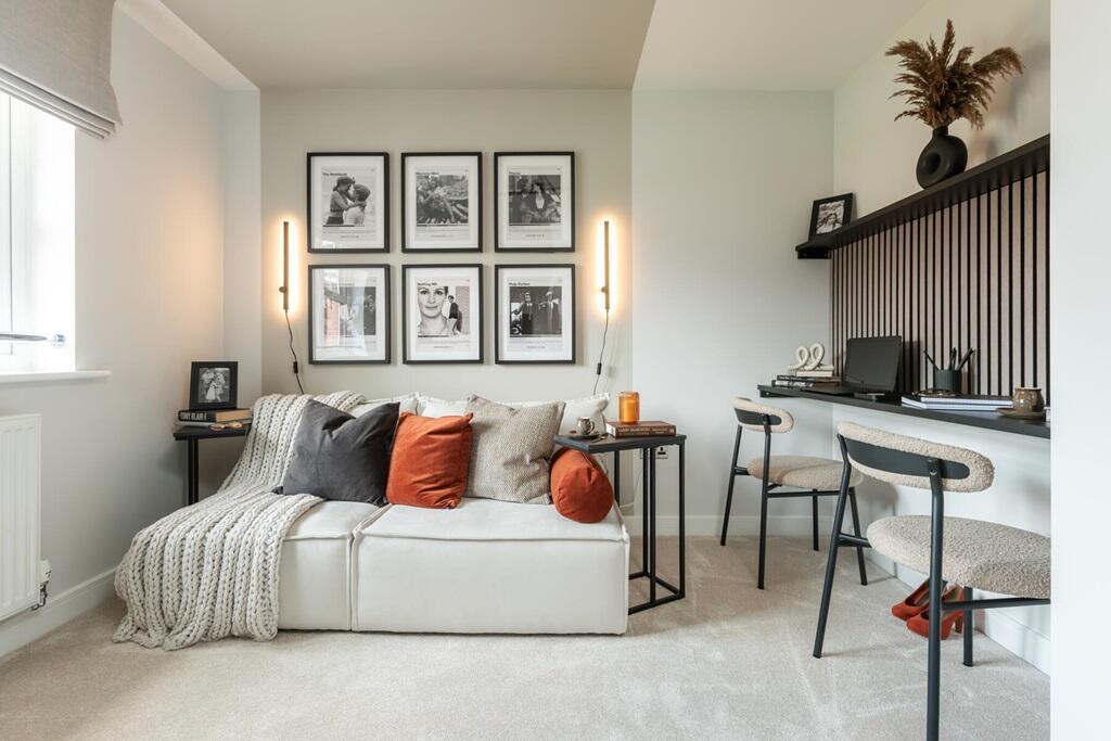 Spacious single bedroom or small double