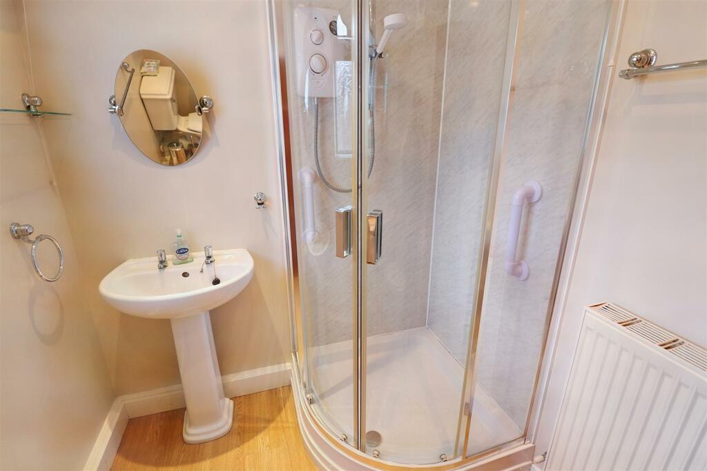 shower (2).jpg