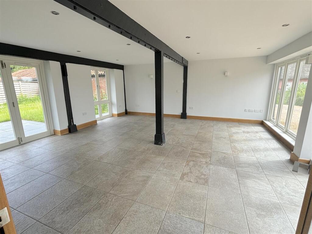 Boxford Road, Milden