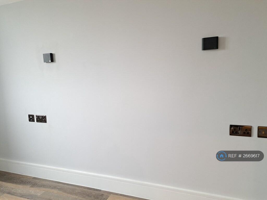 Bedside Lighting Controls