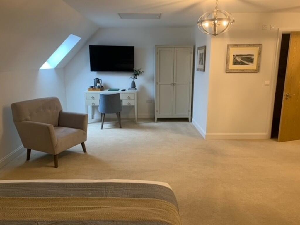 Guest Suite (Addi...