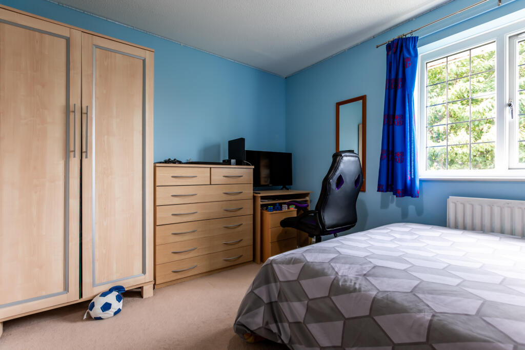 Robinson-David-Estate-Agents-Gloucester-Cherringto