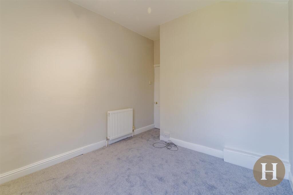 Hadleigh Estate Agents-14.jpg