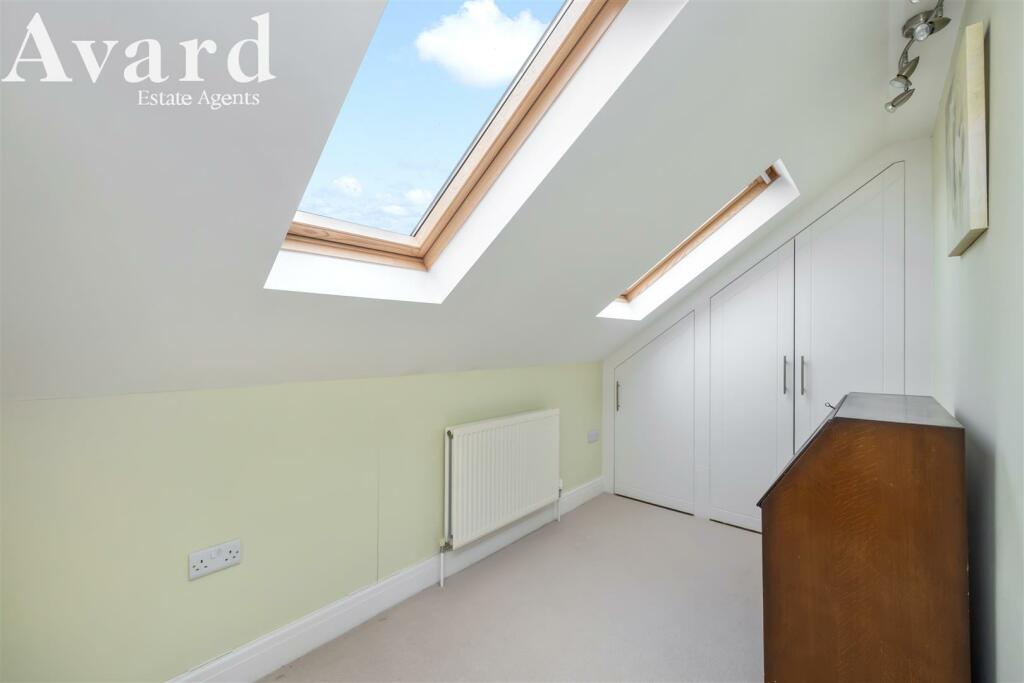 Glenfalls Avenue, 23-005.jpg