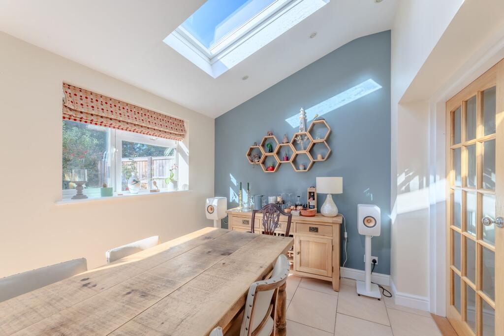 Kitchen / Diner