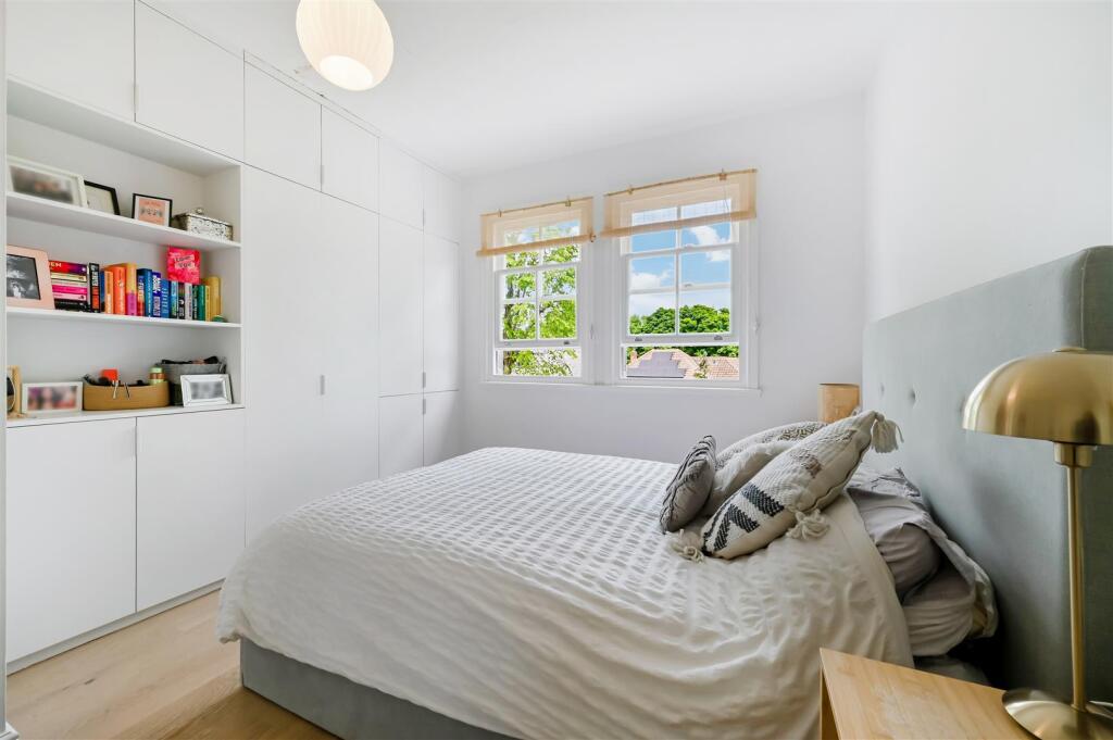 MELBURY GARDENS, 86B-3.jpg