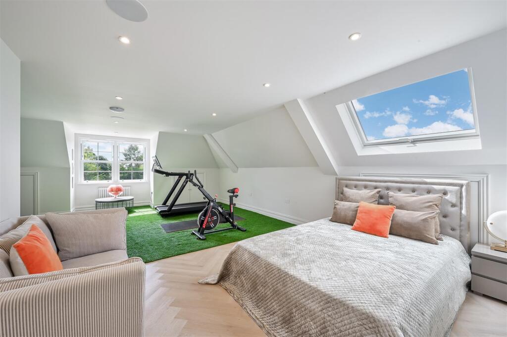 GREEN CURVE, 20-110.jpg