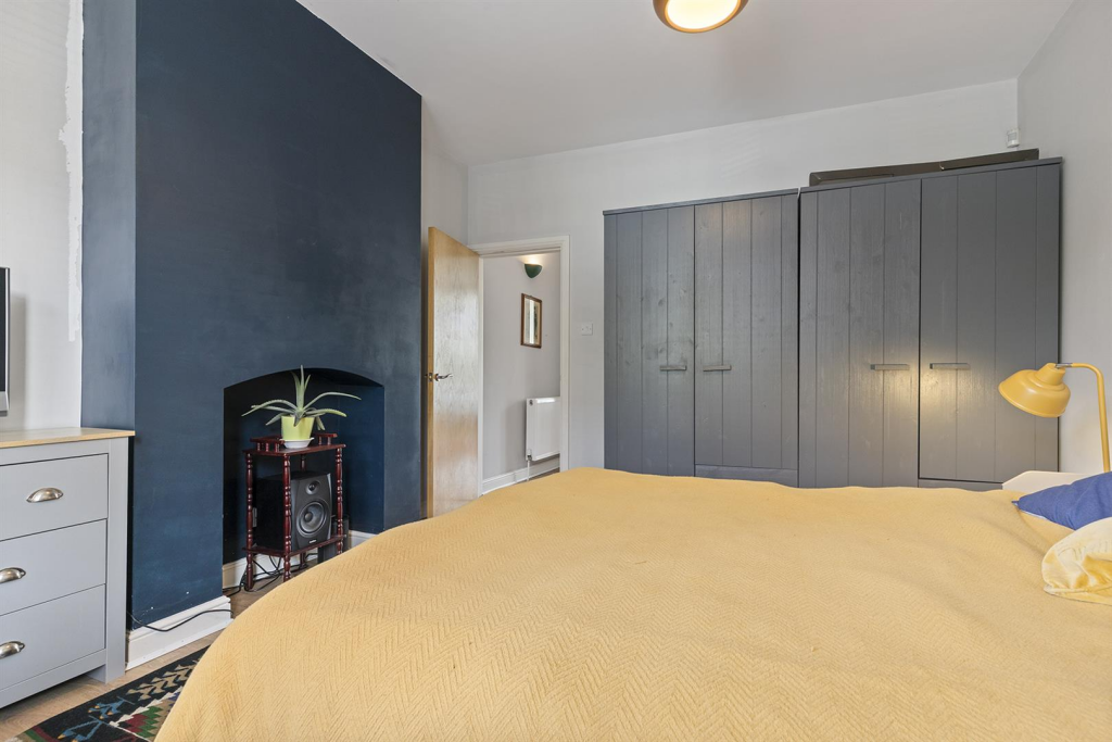 4 Westwood Rd, Sheffield 19_297.png