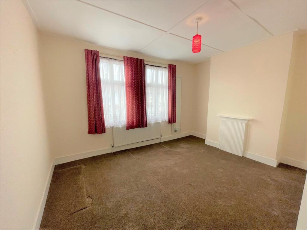 Bedroom.jpg