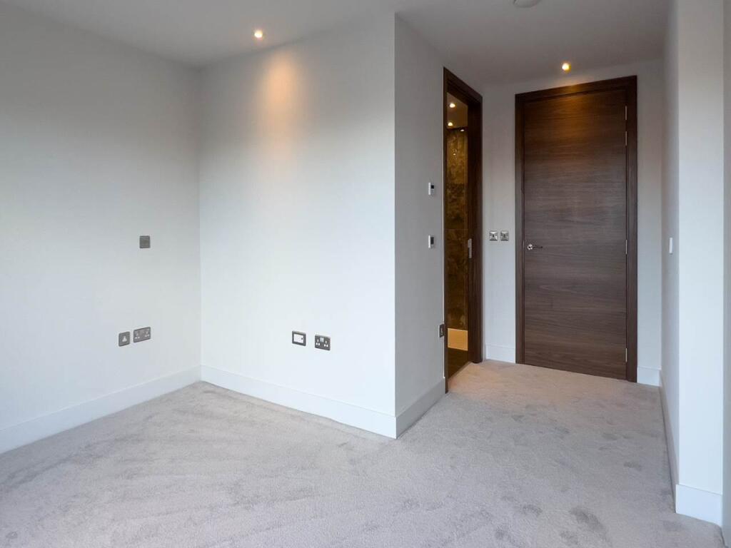 VV-Mid-Apartment 9-P