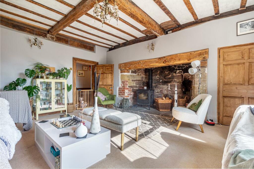 Living-Room-3.jpg