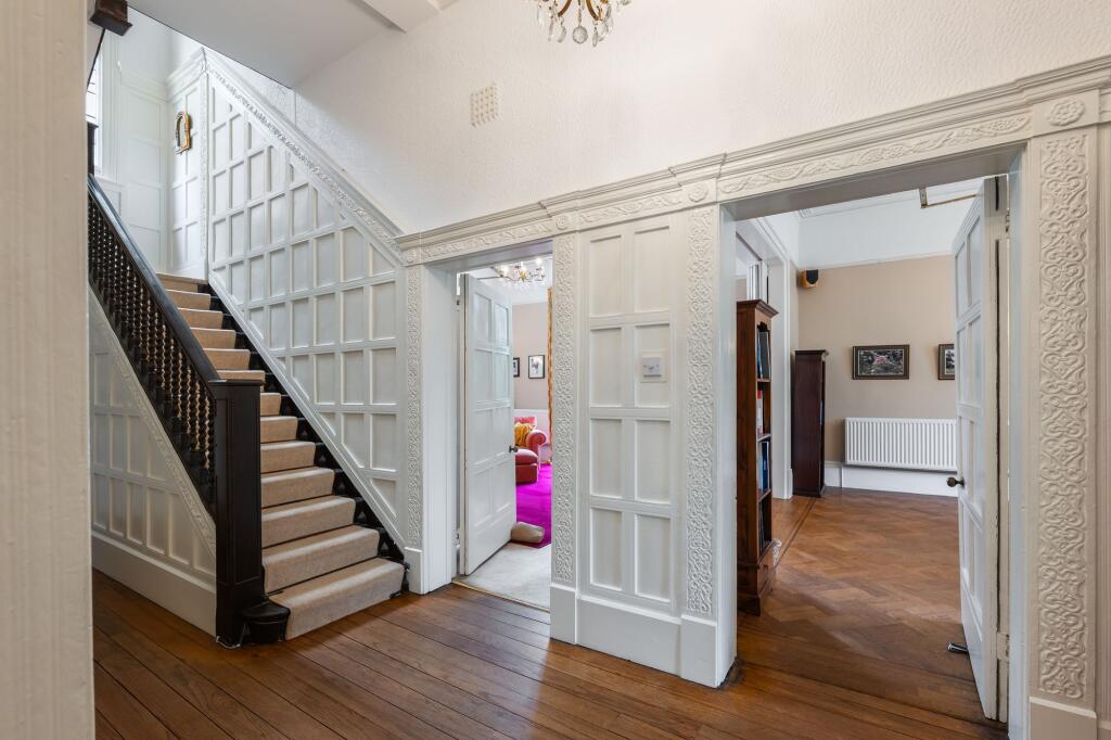 Barleycane staircase