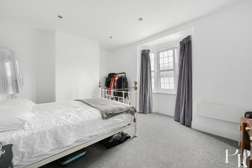 32-cheltenham-place-bn1 (21).jpg