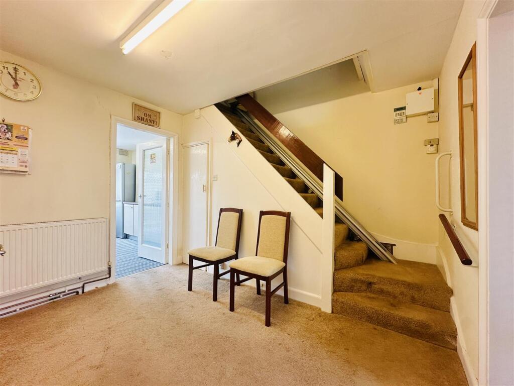 ENTRANCE HALL