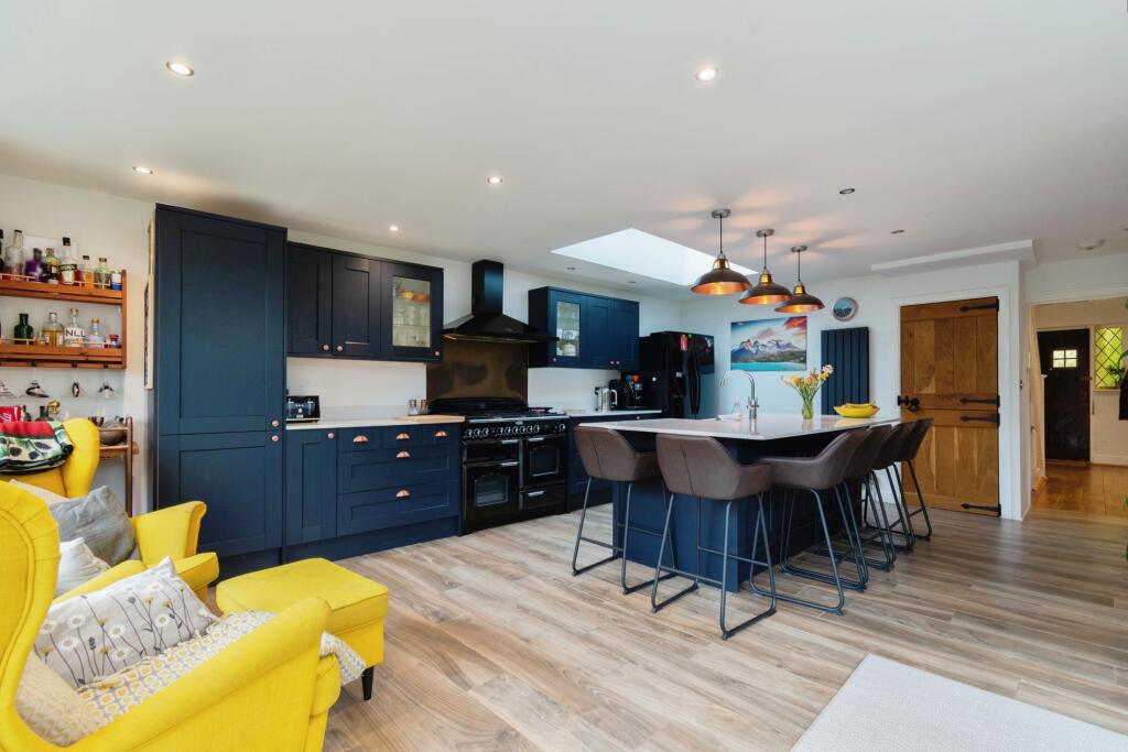 Kitchen/Family Room