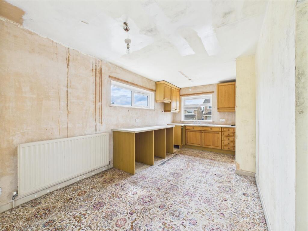 Kitchen/Dining Room