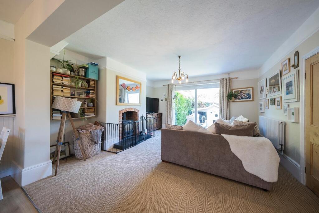 3 Manor Cottages-014.JPG