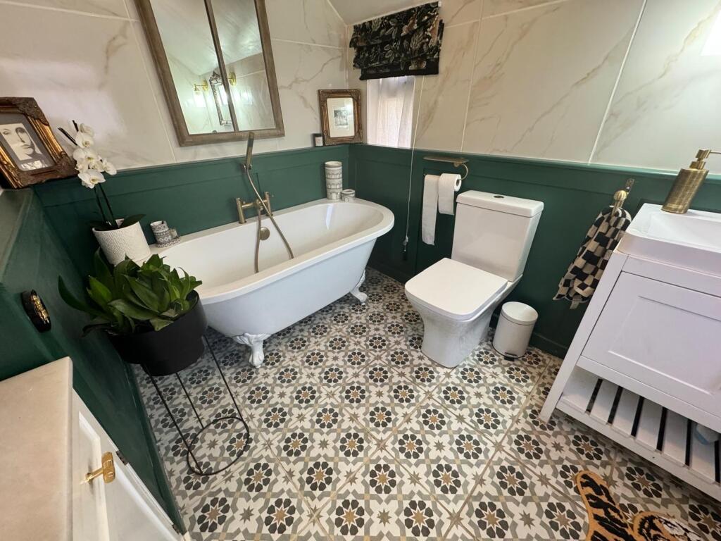 Downstairs Main Bath