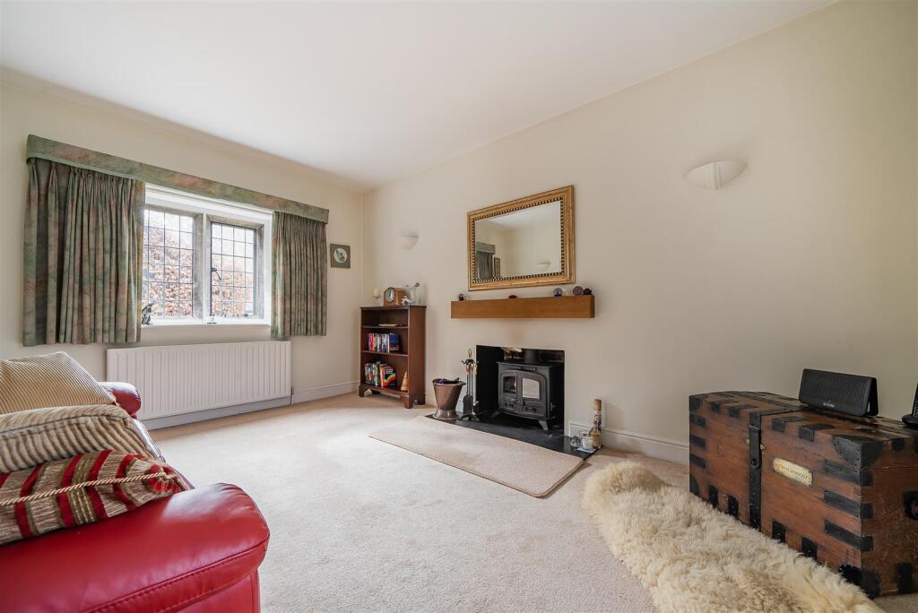 Sitting room.jpg