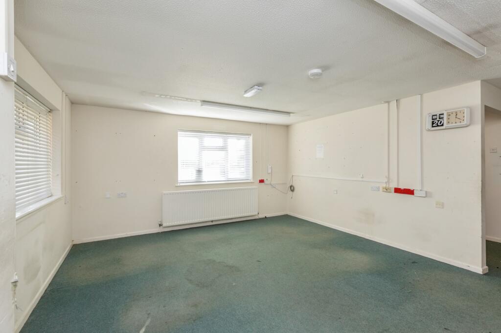 4 Woodhouse Court, Stantonbury, Milton Keynes MK14 6GB
