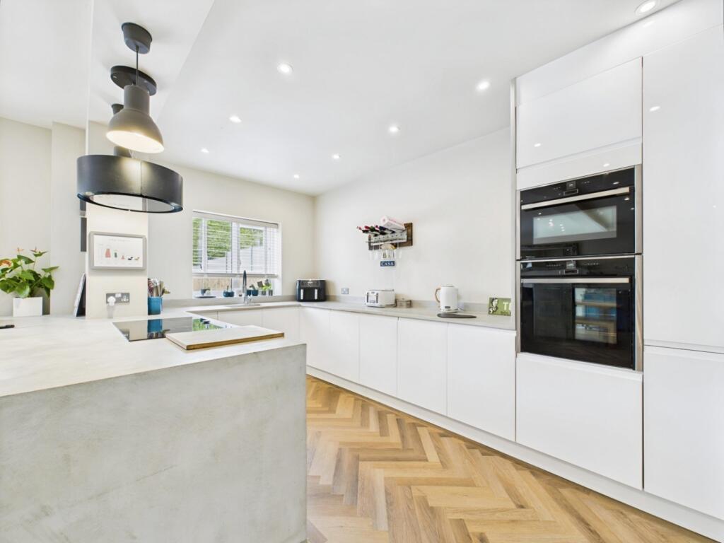 Kitchen/Dining/Family