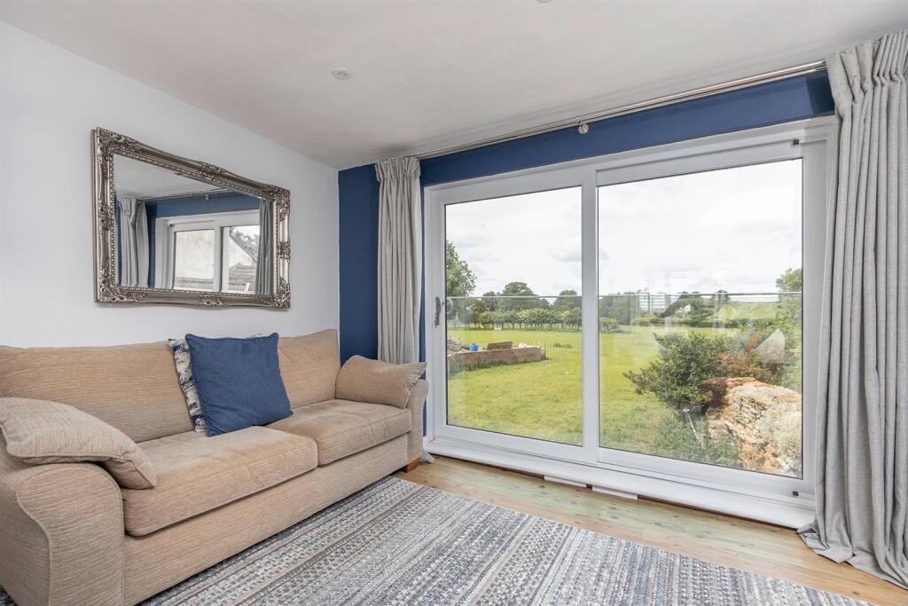 Upper High Street, Harpole