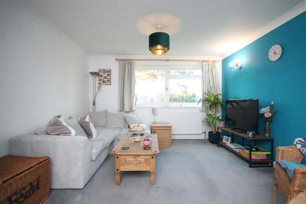 living room 2.JPG