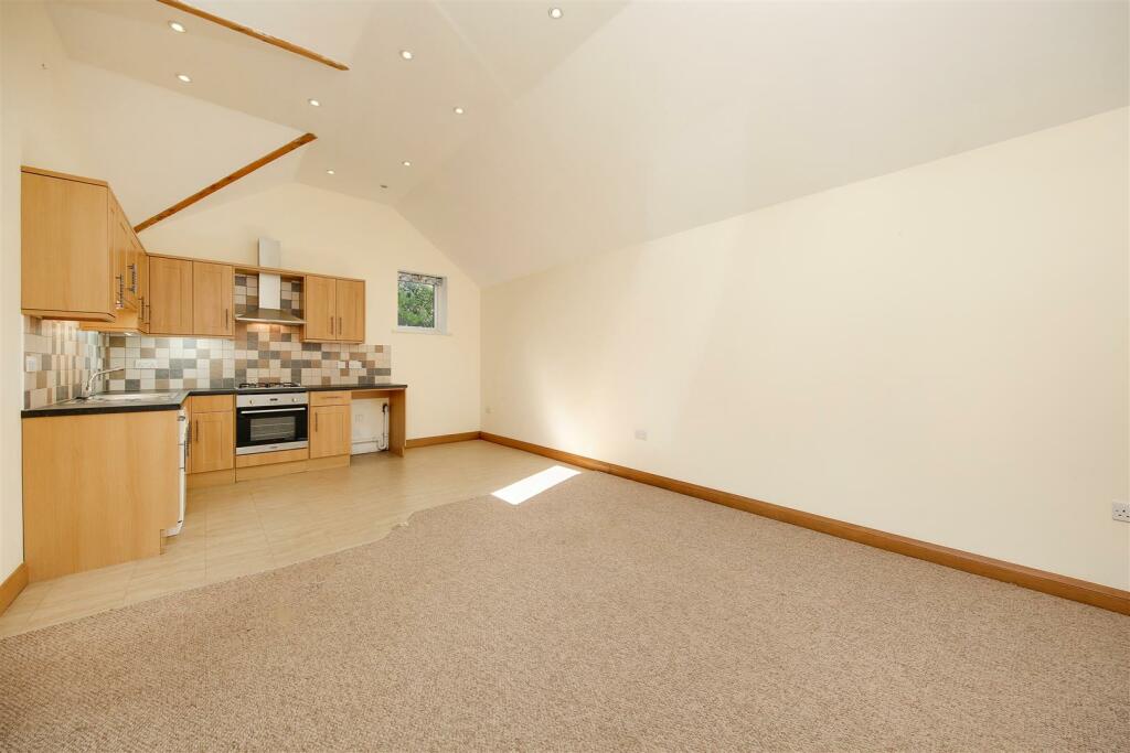 Open Plan Living Space3.jpg