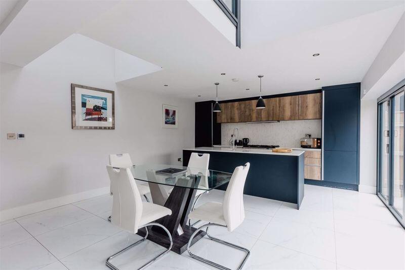 Kitchen / Dining Area alt view