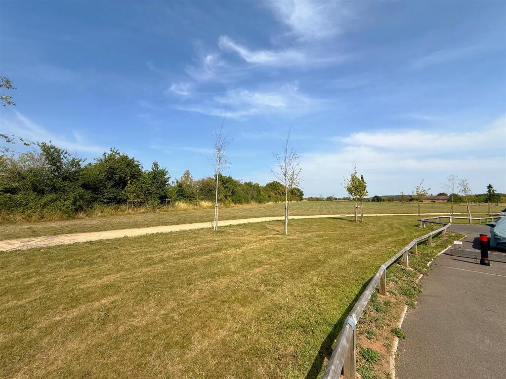 Open Aspect to Front