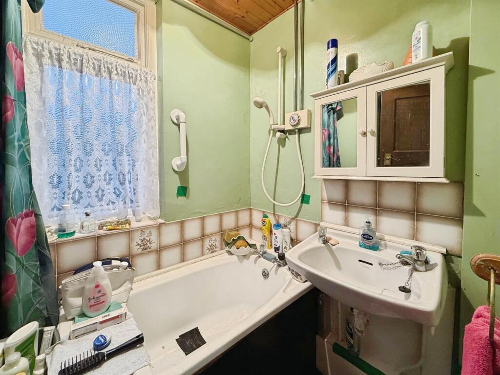 20251114_092246000_iOS 1.jpg