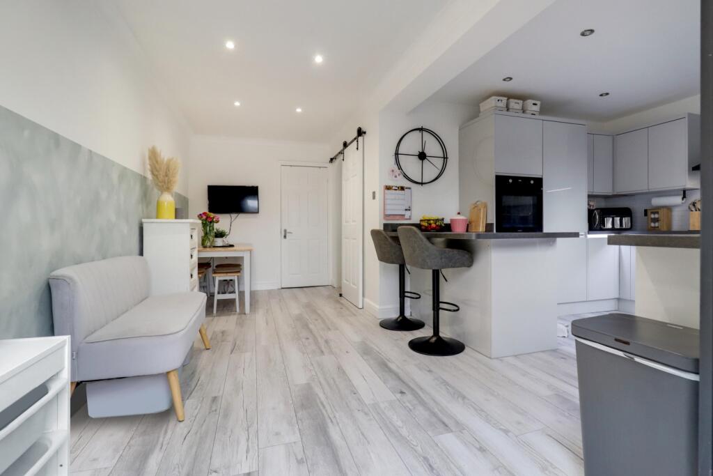 7- Rob Hammond EweMove Pontefract