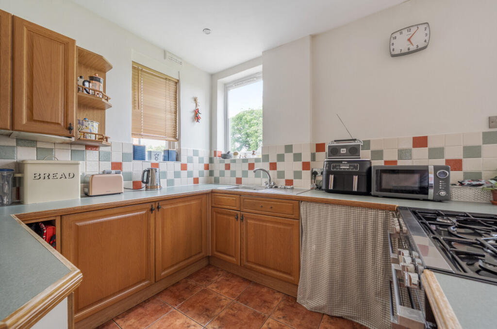 2-68164115a2c53-1...