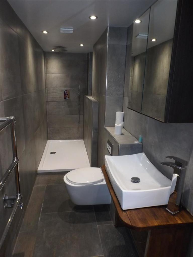 Shower room.JPG