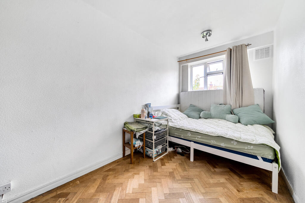 1360108-12-68fccf...