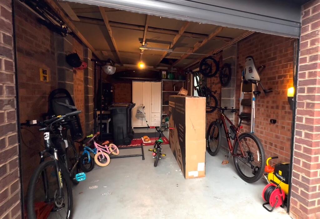 garage