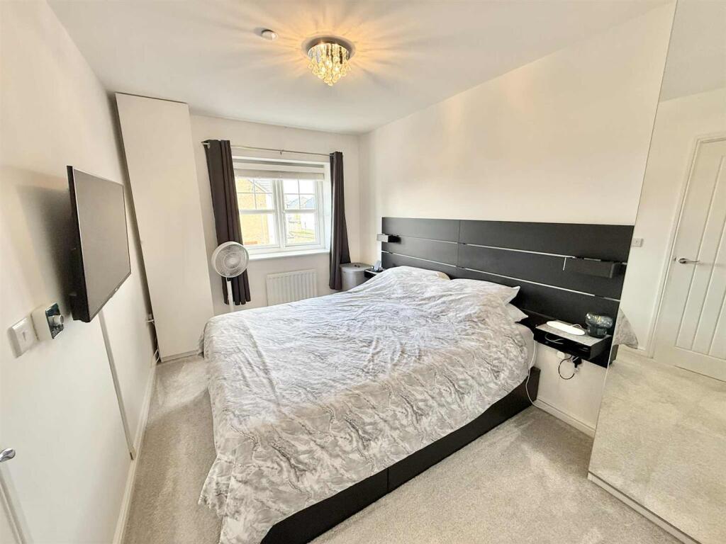 Bedroom-1.jpg