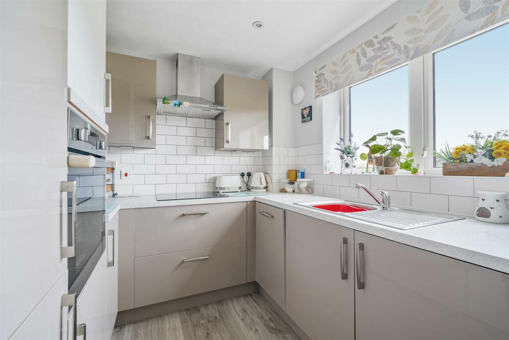 Kitchen.jpg