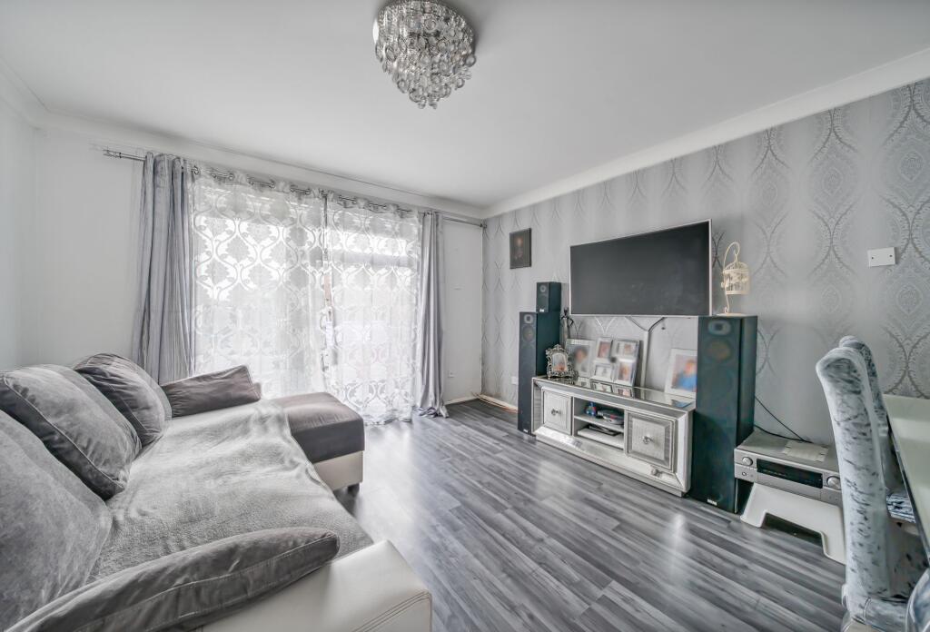 Living Room/ Dining Room
