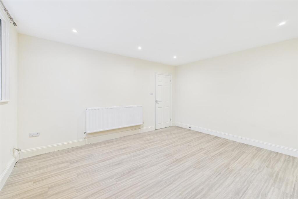 33 Pembroke Road, Clifton, Bristol BS8 3BE | Freeh