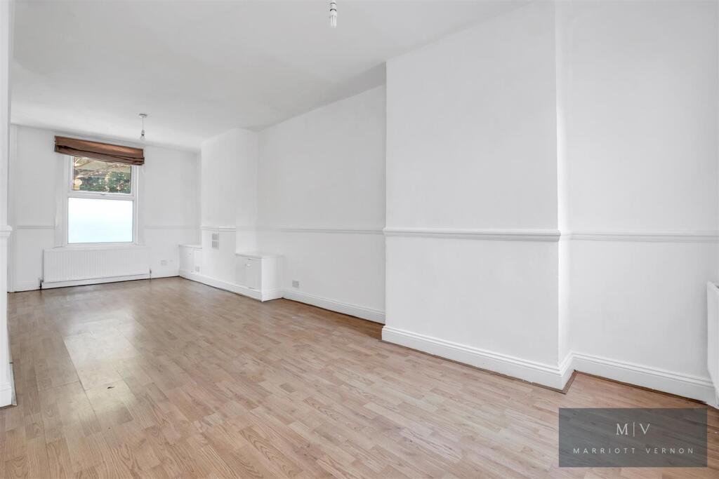 Sheldon Street 13 MV-10.jpg