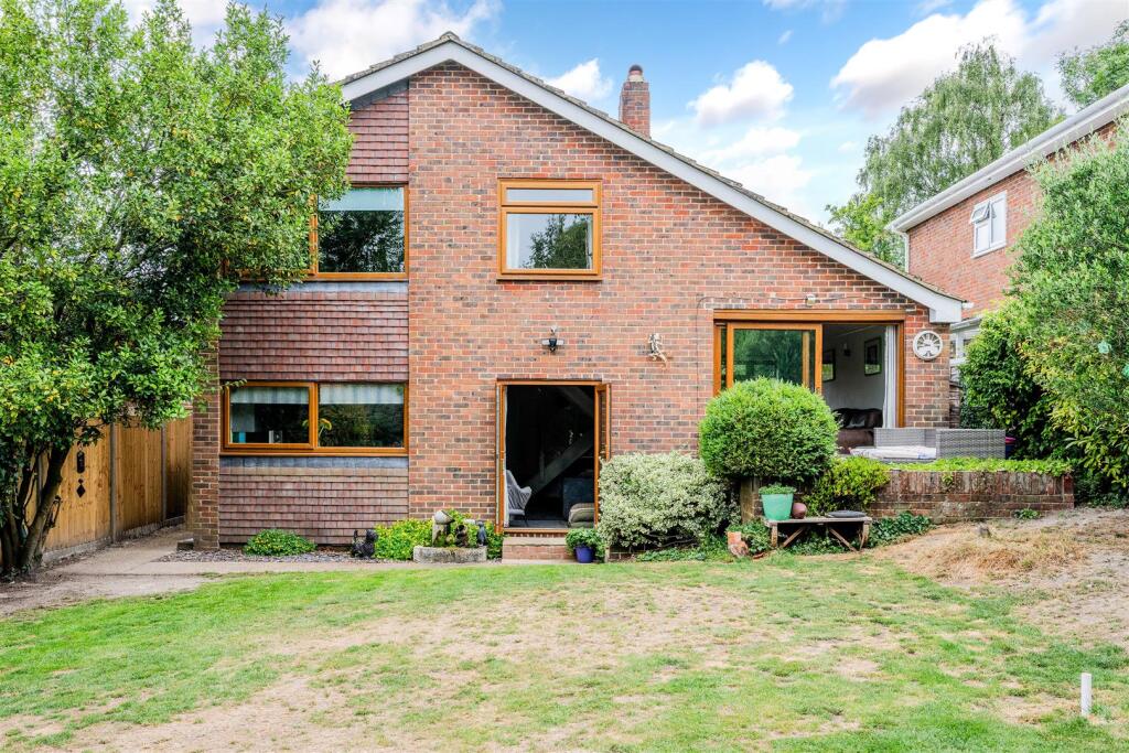 ROSE BUSHES, 63 (4).jpg